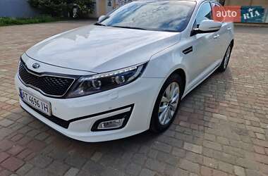 Седан Kia Optima 2015 в 
