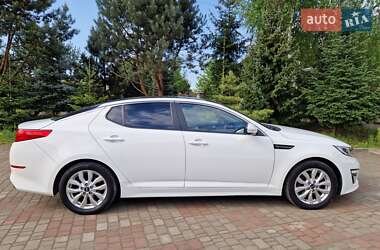 Седан Kia Optima 2015 в 