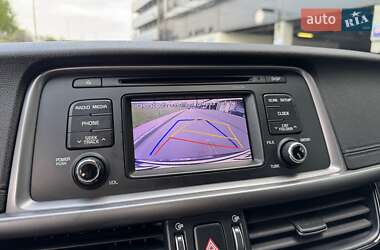 Седан Kia Optima 2016 в 