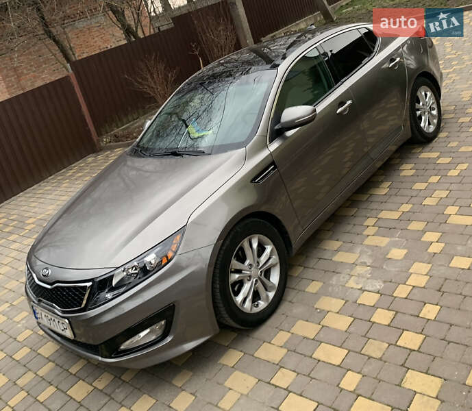 Седан Kia Optima 2012 в Хмельницькому