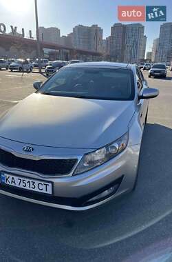 Седан Kia Optima 2012 в Киеве