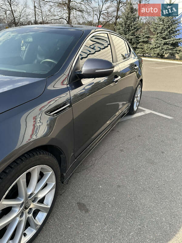 Седан Kia Optima 2011 в Броварах