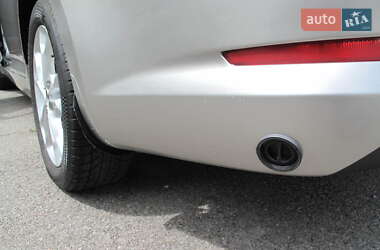 Седан Kia Optima 2012 в 