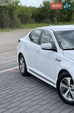 Седан Kia Optima 2014 в 
