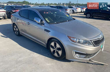 Седан Kia Optima 2013 в Львове