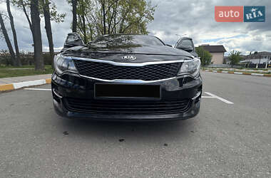 Седан Kia Optima 2016 в 