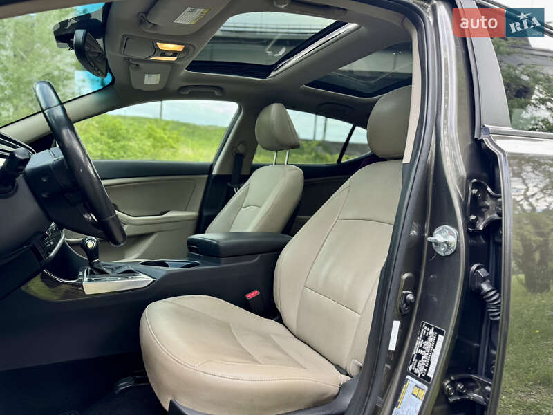 Седан Kia Optima 2013 в Києві