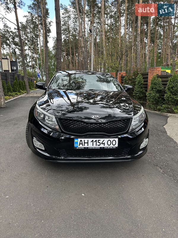 Седан Kia Optima 2013 в Софіївській Борщагівці