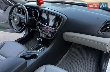 Седан Kia Optima 2014 в 