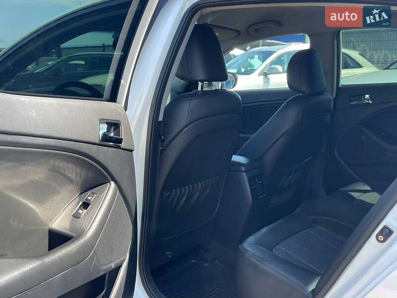 Седан Kia Optima 2013 в Одесі