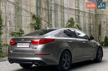 Седан Kia Optima 2014 в 
