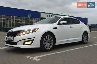 Седан Kia Optima 2015 в Сумах