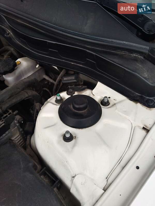 Седан Kia Optima 2015 в Сумах