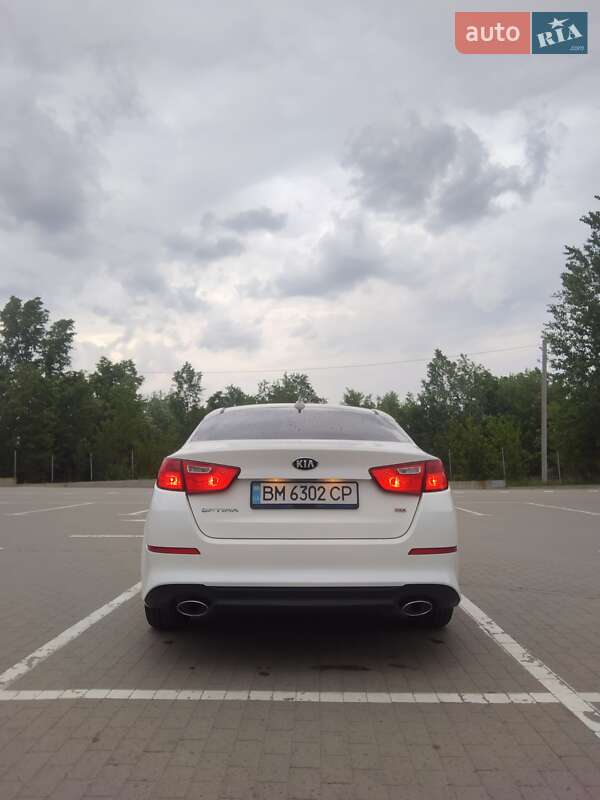 Седан Kia Optima 2015 в Сумах