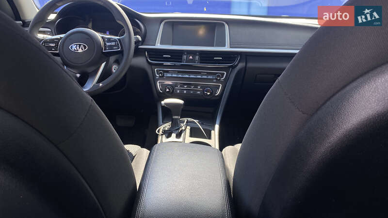 Седан Kia Optima 2019 в Виннице