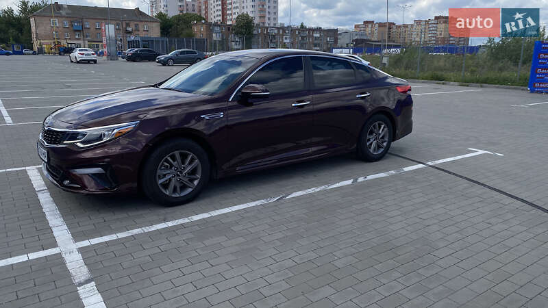 Седан Kia Optima 2019 в Виннице