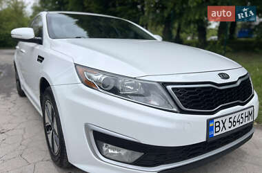 Седан Kia Optima 2011 в 