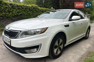Седан Kia Optima 2011 в 