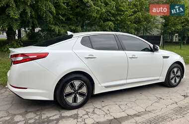 Седан Kia Optima 2011 в 