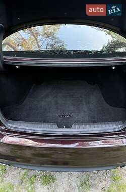 Седан Kia Optima 2015 в 