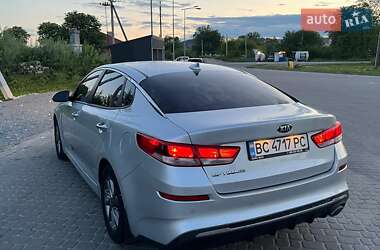 Седан Kia Optima 2020 в 
