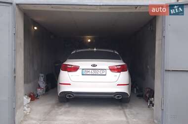 Седан Kia Optima 2015 в Сумах