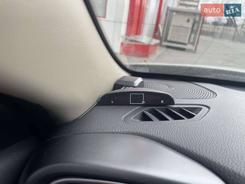 Седан Kia Optima 2014 в Дніпрі