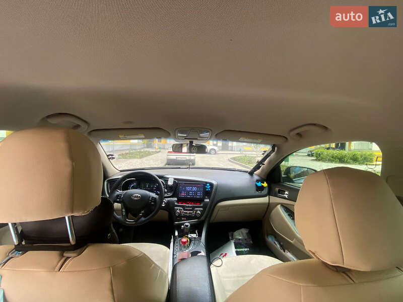 Седан Kia Optima 2011 в Одессе