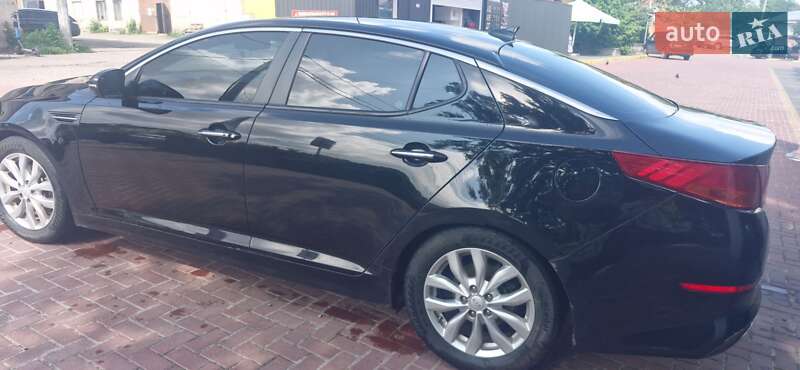 Седан Kia Optima 2015 в Балаклії