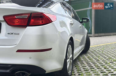 Седан Kia Optima 2013 в 