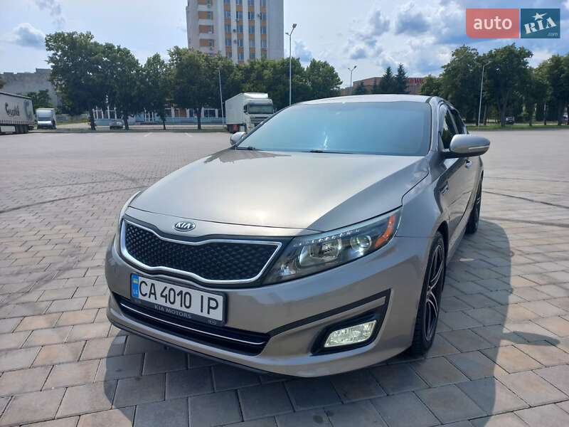 Седан Kia Optima 2015 в Черкассах