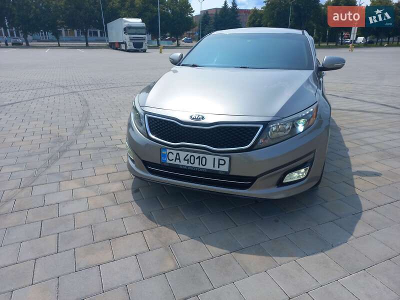 Седан Kia Optima 2015 в Черкассах