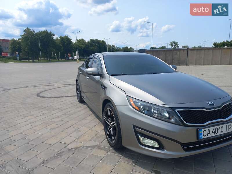 Седан Kia Optima 2015 в Черкассах