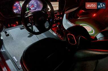 Седан Kia Optima 2014 в 