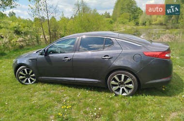 Седан Kia Optima 2012 в Києві