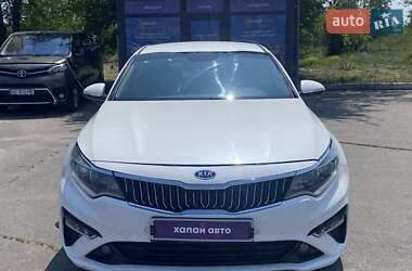 Седан Kia Optima 2017 в 
