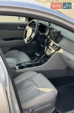 Седан Kia Optima 2016 в 