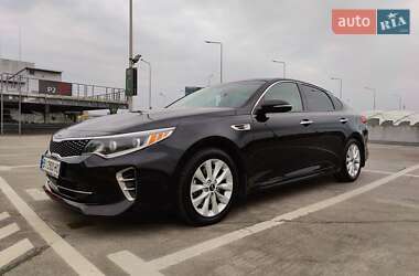Седан Kia Optima 2017 в 