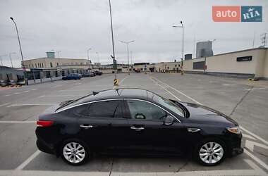 Седан Kia Optima 2017 в 
