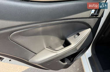 Седан Kia Optima 2012 в 