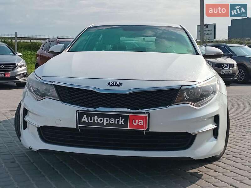 Седан Kia Optima 2017 в Львове