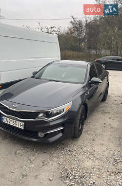 Седан Kia Optima 2016 в 