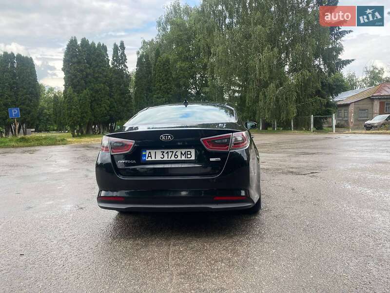 Седан Kia Optima 2014 в Киеве