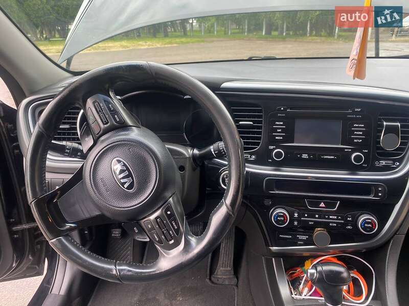 Седан Kia Optima 2014 в Киеве