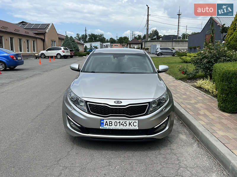 Седан Kia Optima 2012 в Дніпрі