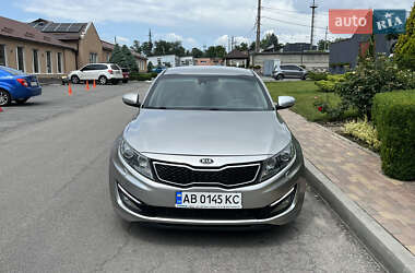Седан Kia Optima 2012 в 