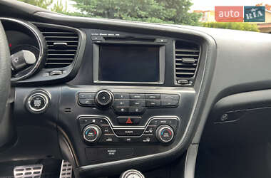 Седан Kia Optima 2012 в 