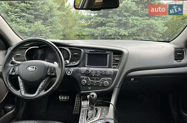 Седан Kia Optima 2012 в 