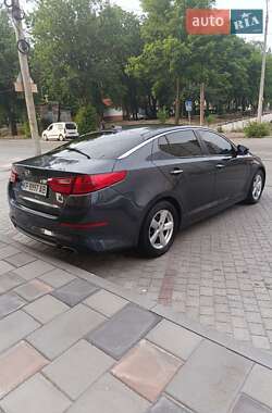 Седан Kia Optima 2015 в 