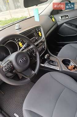 Седан Kia Optima 2015 в 